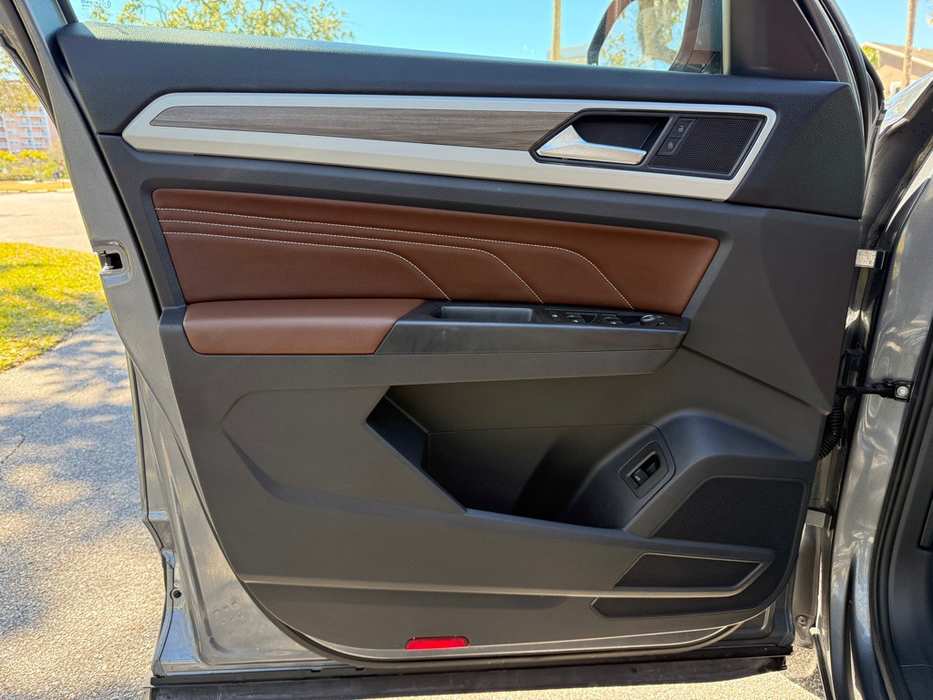 2021 Volkswagen Atlas Image 13