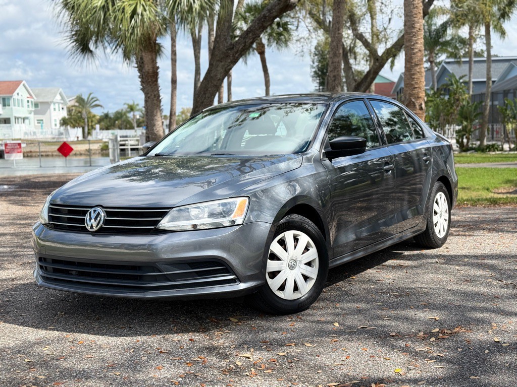 2016 Volkswagen Jetta Image 1