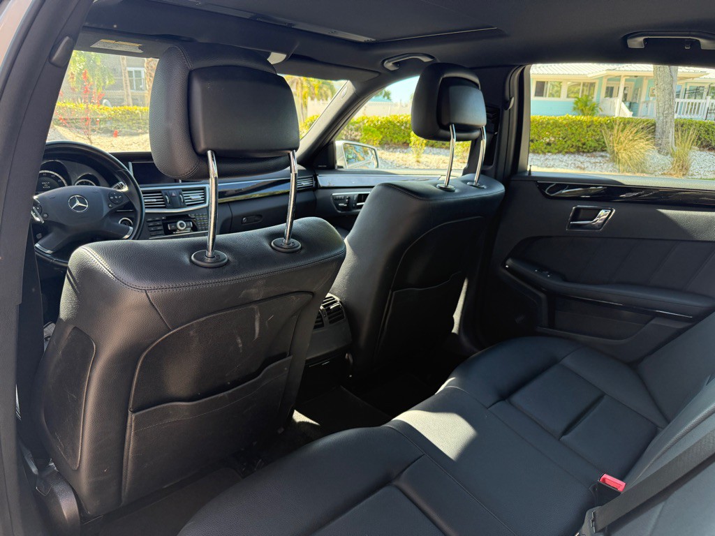 2011 Mercedes-Benz E-Class Image 14