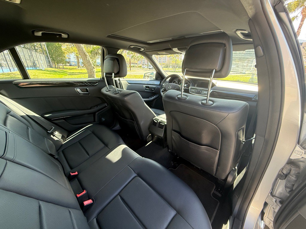 2011 Mercedes-Benz E-Class Image 18