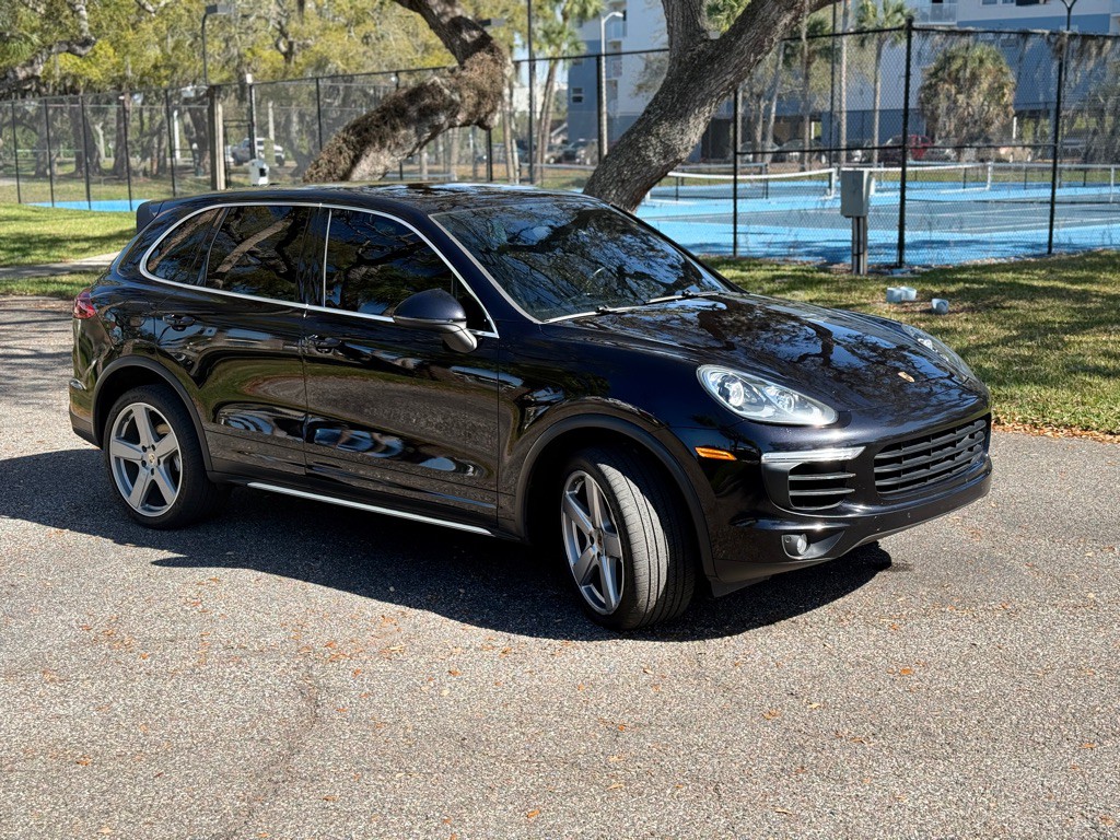 2016 Porsche Cayenne Image 7