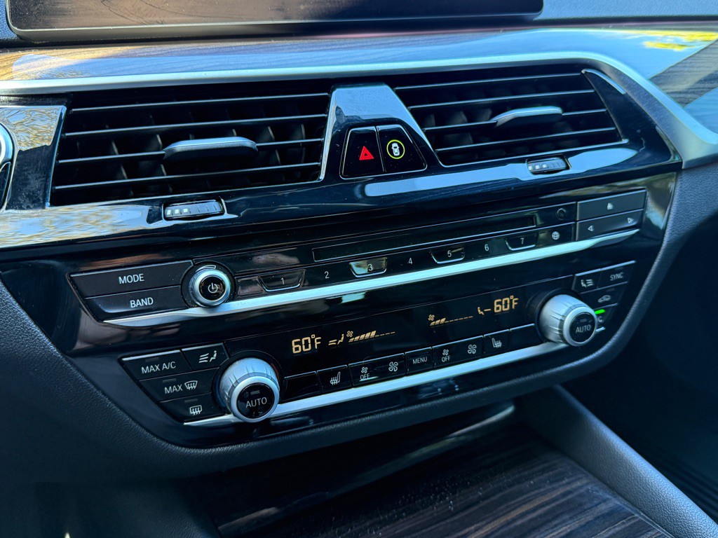 2019 BMW 5 Series Image 22