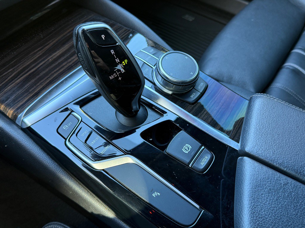 2019 BMW 5 Series Image 23