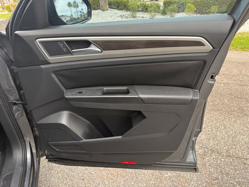 2018 Volkswagen Atlas Image 24