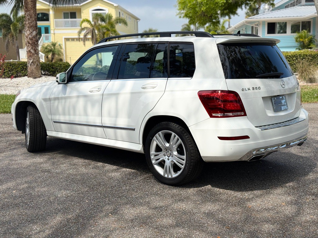 2015 Mercedes-Benz GLK-Class Image 3