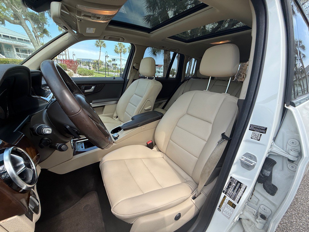 2015 Mercedes-Benz GLK-Class Image 10