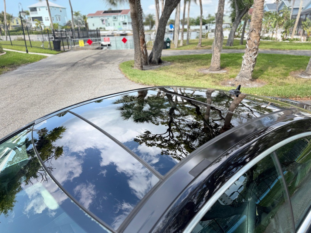 2011 Mercedes-Benz E-Class Image 7