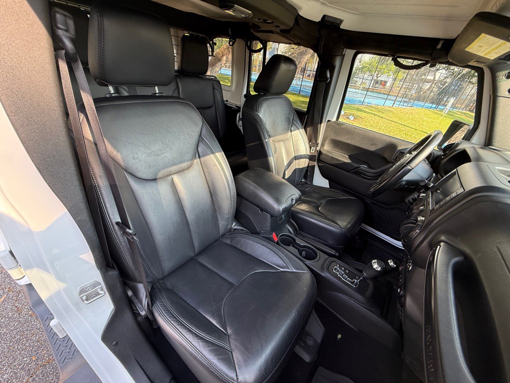 2017 Jeep Wrangler Unlimited Image 18