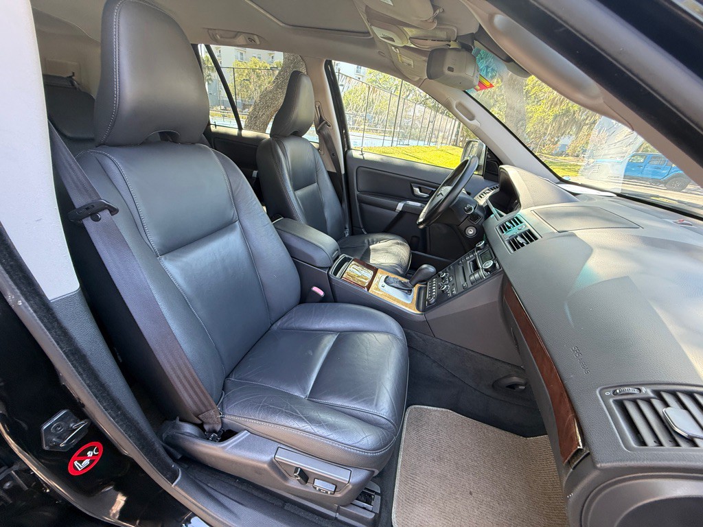 2014 Volvo XC90 Image 21