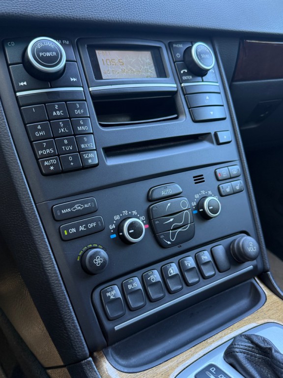 2014 Volvo XC90 Image 25