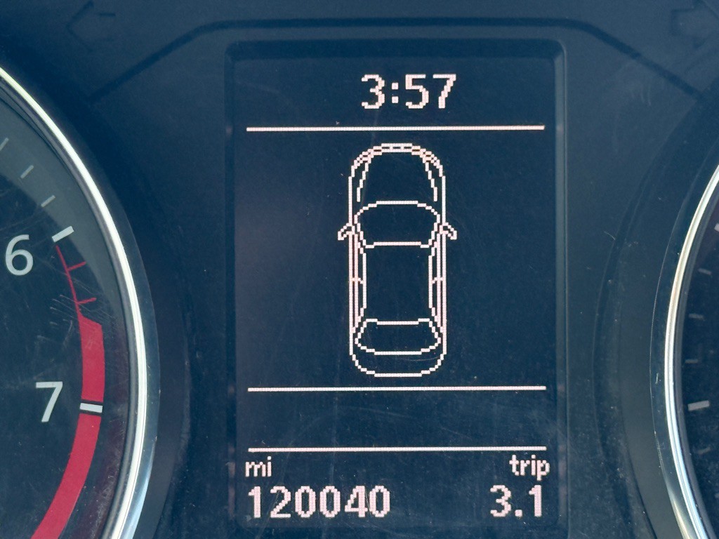 2018 Volkswagen Passat Image 22