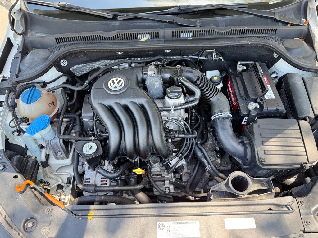 2014 Volkswagen Jetta Image 8