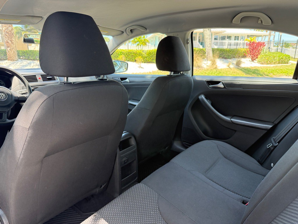 2014 Volkswagen Jetta Image 13