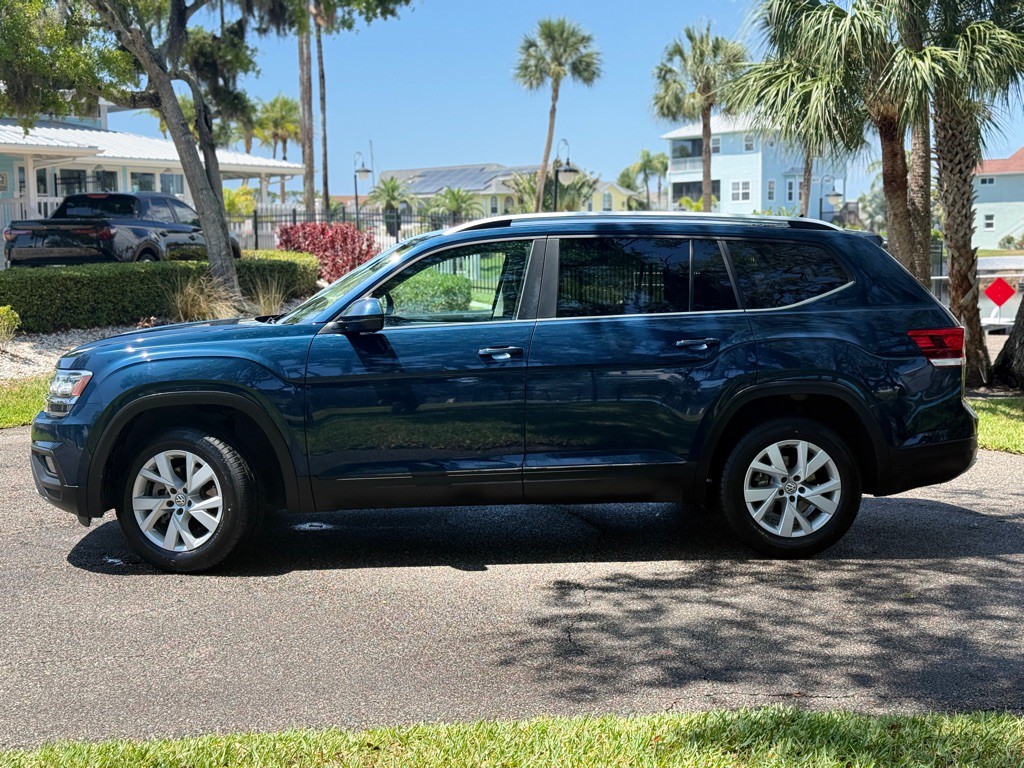 2018 Volkswagen Atlas Image 2