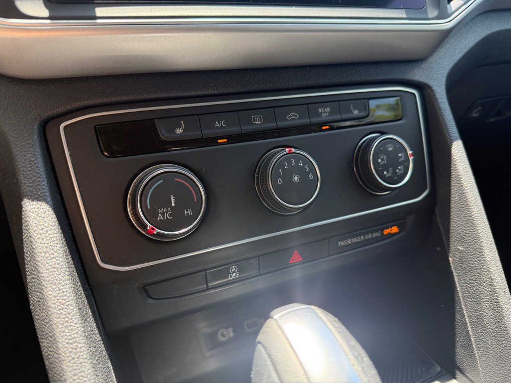 2018 Volkswagen Atlas Image 24