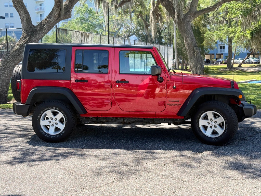 2017 Jeep Wrangler Unlimited Image 6
