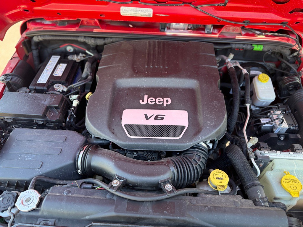 2017 Jeep Wrangler Unlimited Image 8