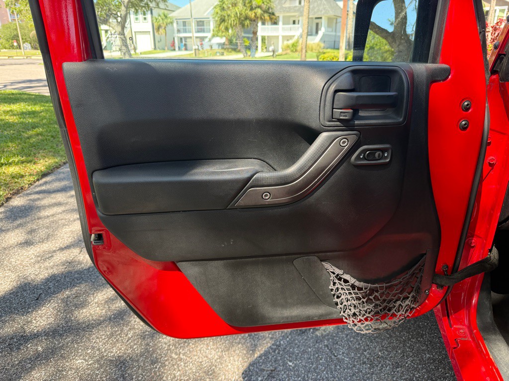 2017 Jeep Wrangler Unlimited Image 11