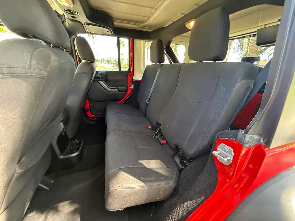 2017 Jeep Wrangler Unlimited Image 12