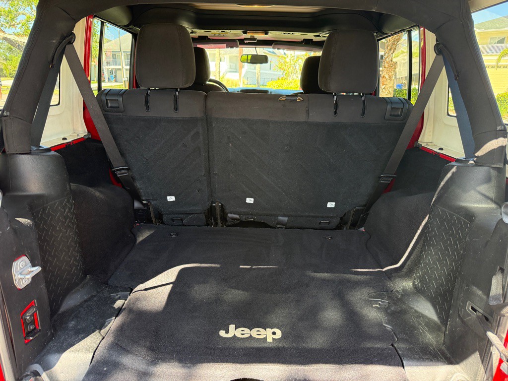 2017 Jeep Wrangler Unlimited Image 15