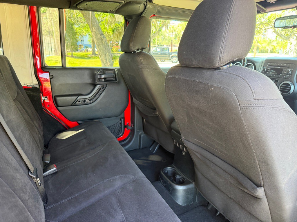 2017 Jeep Wrangler Unlimited Image 17
