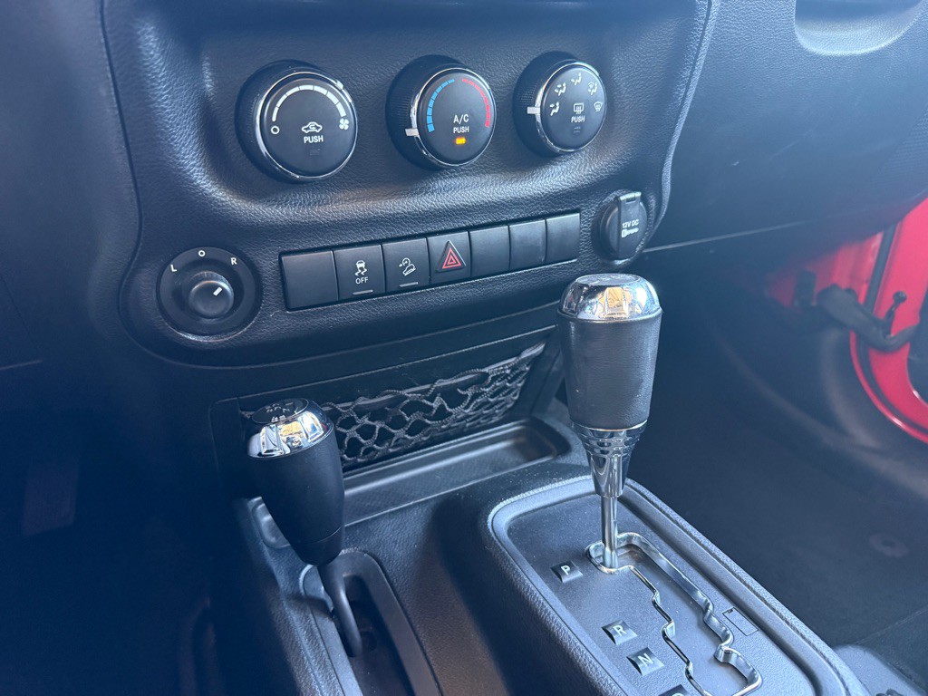 2017 Jeep Wrangler Unlimited Image 23