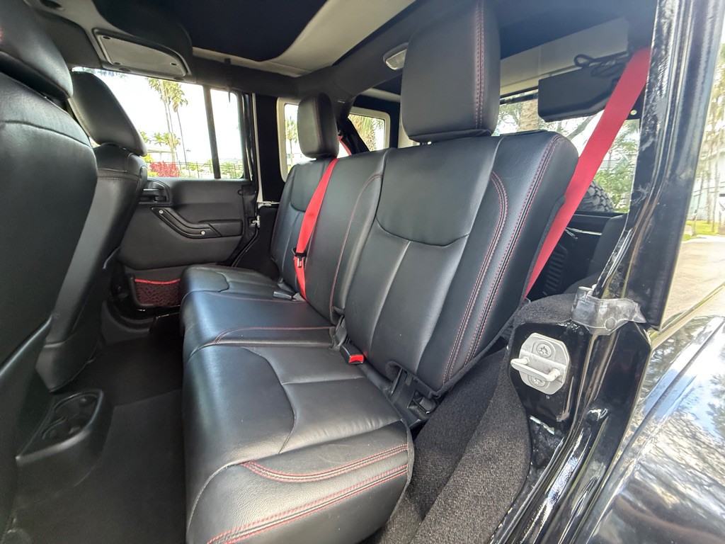 2017 Jeep Wrangler Unlimited Image 12