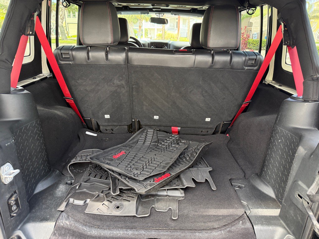 2017 Jeep Wrangler Unlimited Image 15
