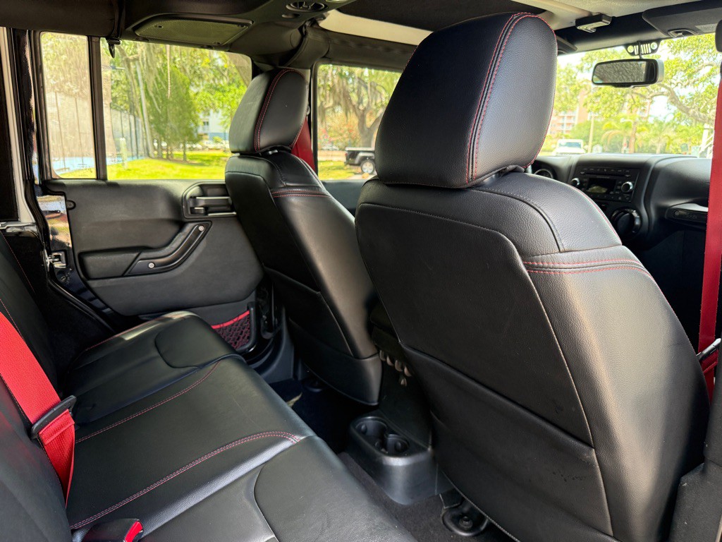 2017 Jeep Wrangler Unlimited Image 17