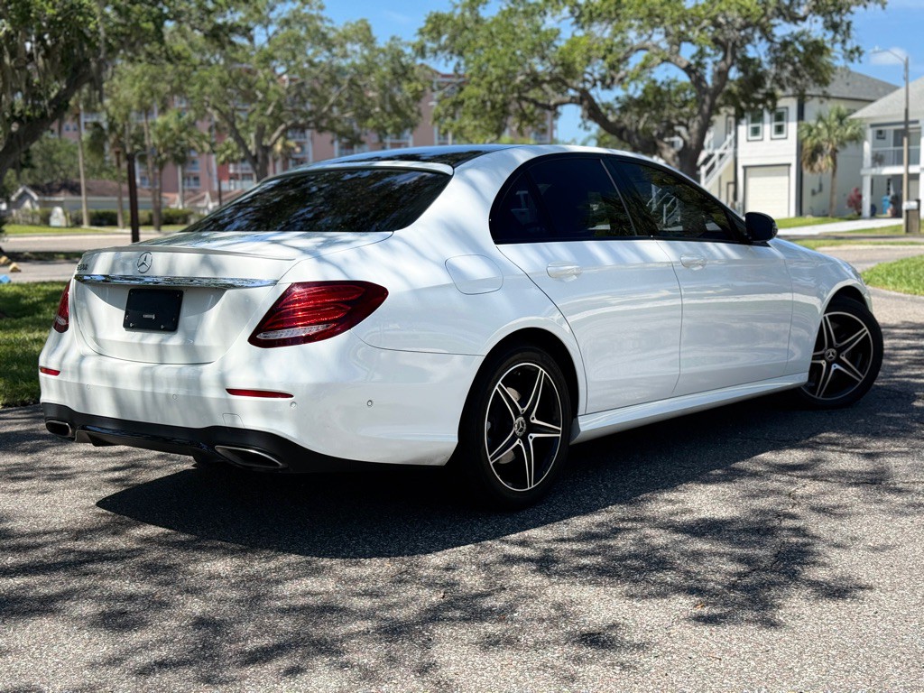 2018 Mercedes-Benz E-Class Image 5