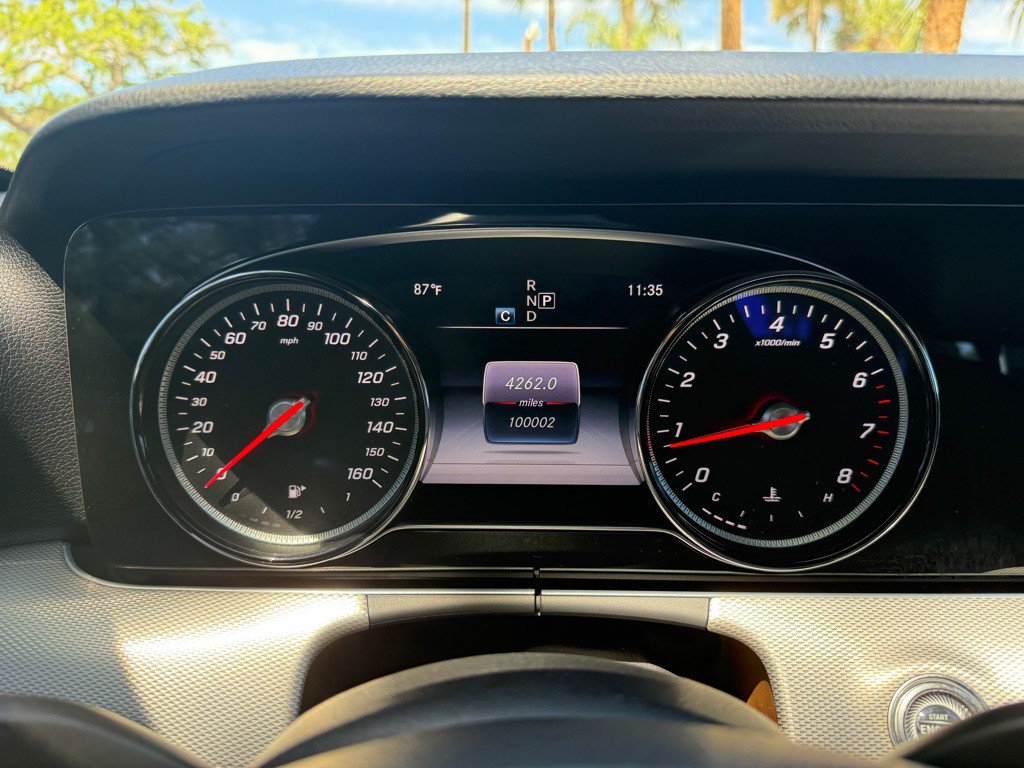 2018 Mercedes-Benz E-Class Image 23