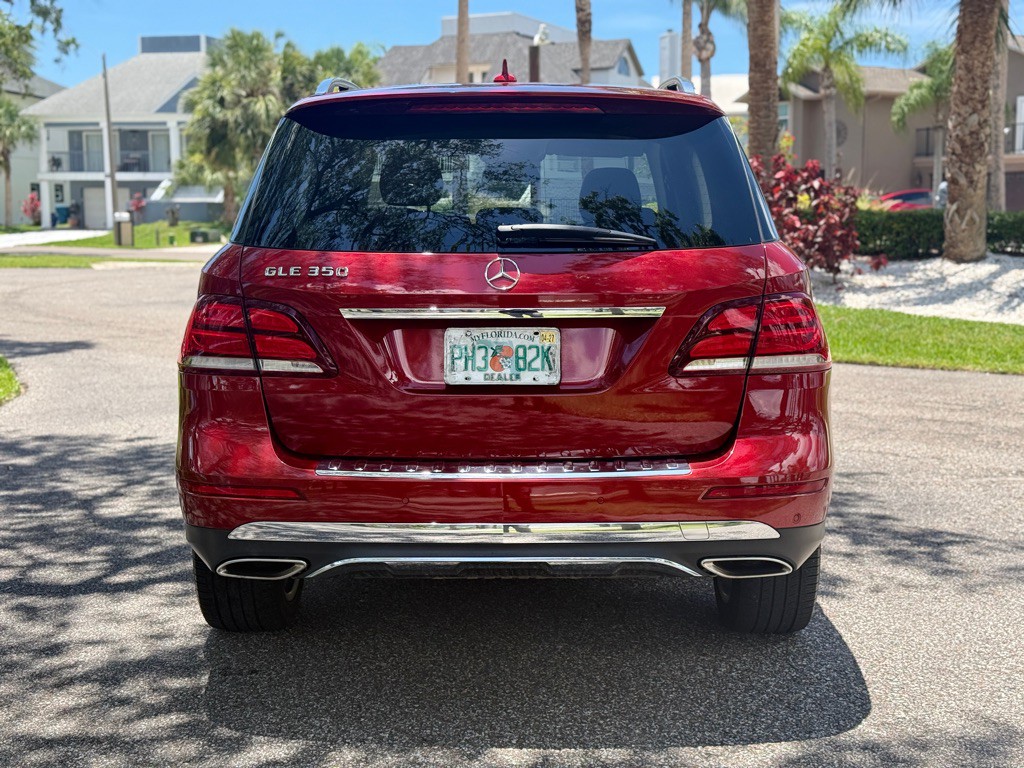 2016 Mercedes-Benz GLE-Class Image 4