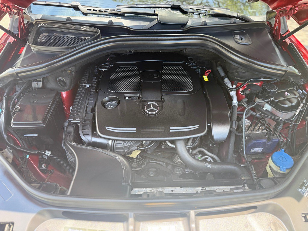 2016 Mercedes-Benz GLE-Class Image 9