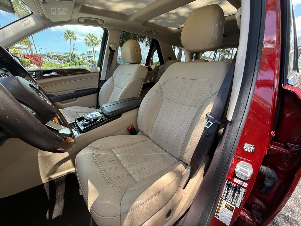 2016 Mercedes-Benz GLE-Class Image 10