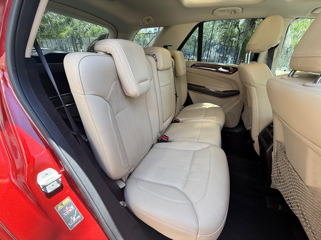 2016 Mercedes-Benz GLE-Class Image 17