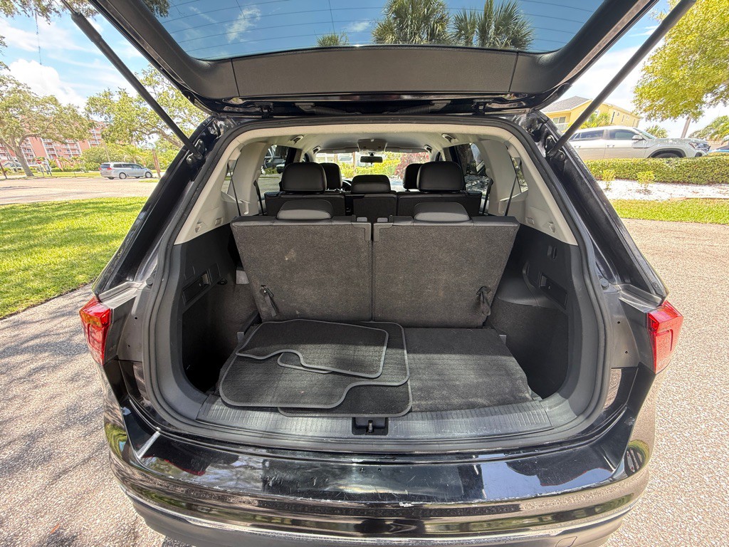 2018 Volkswagen Tiguan Image 12