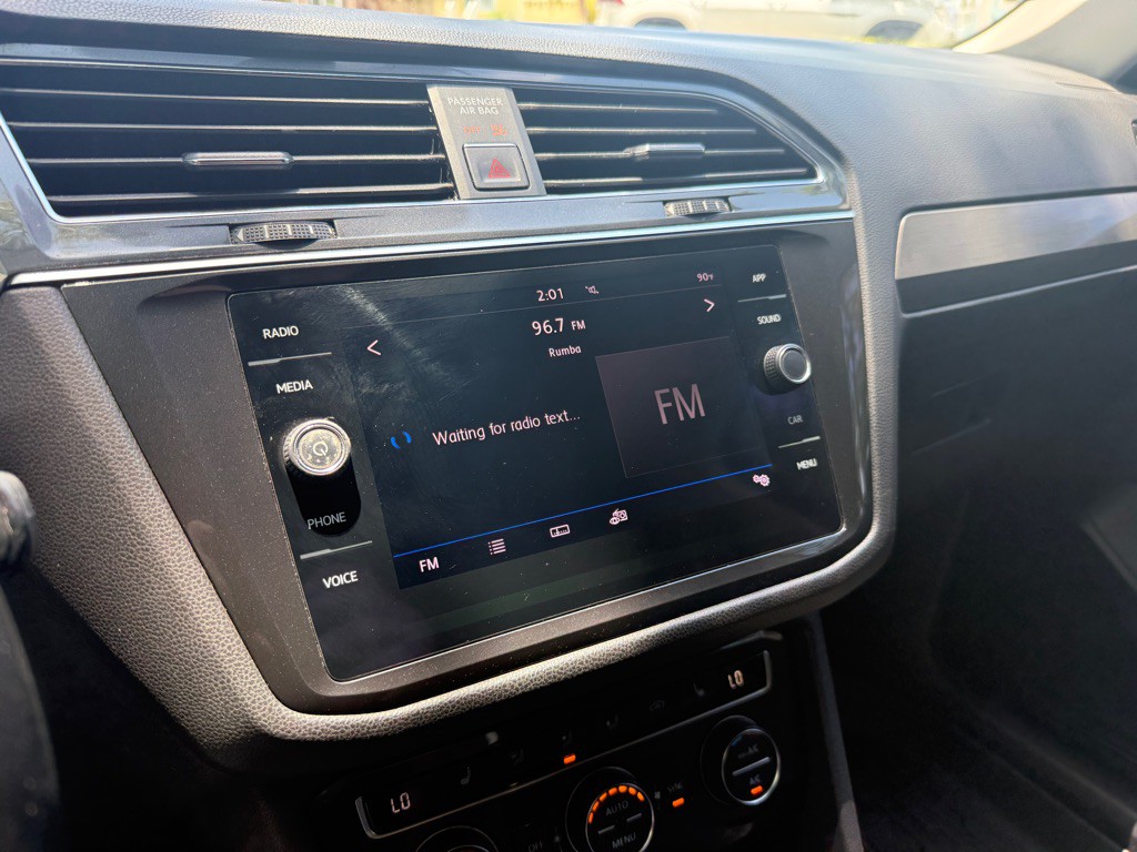 2018 Volkswagen Tiguan Image 18