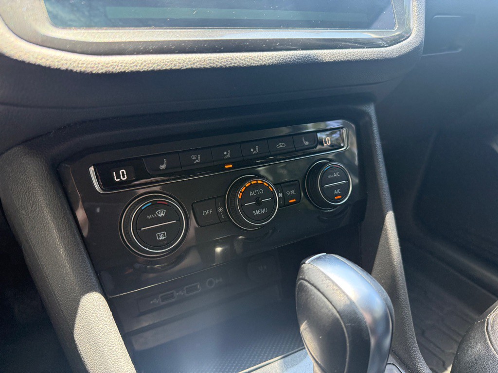 2018 Volkswagen Tiguan Image 19
