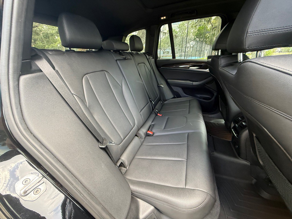 2018 BMW X3 Image 16