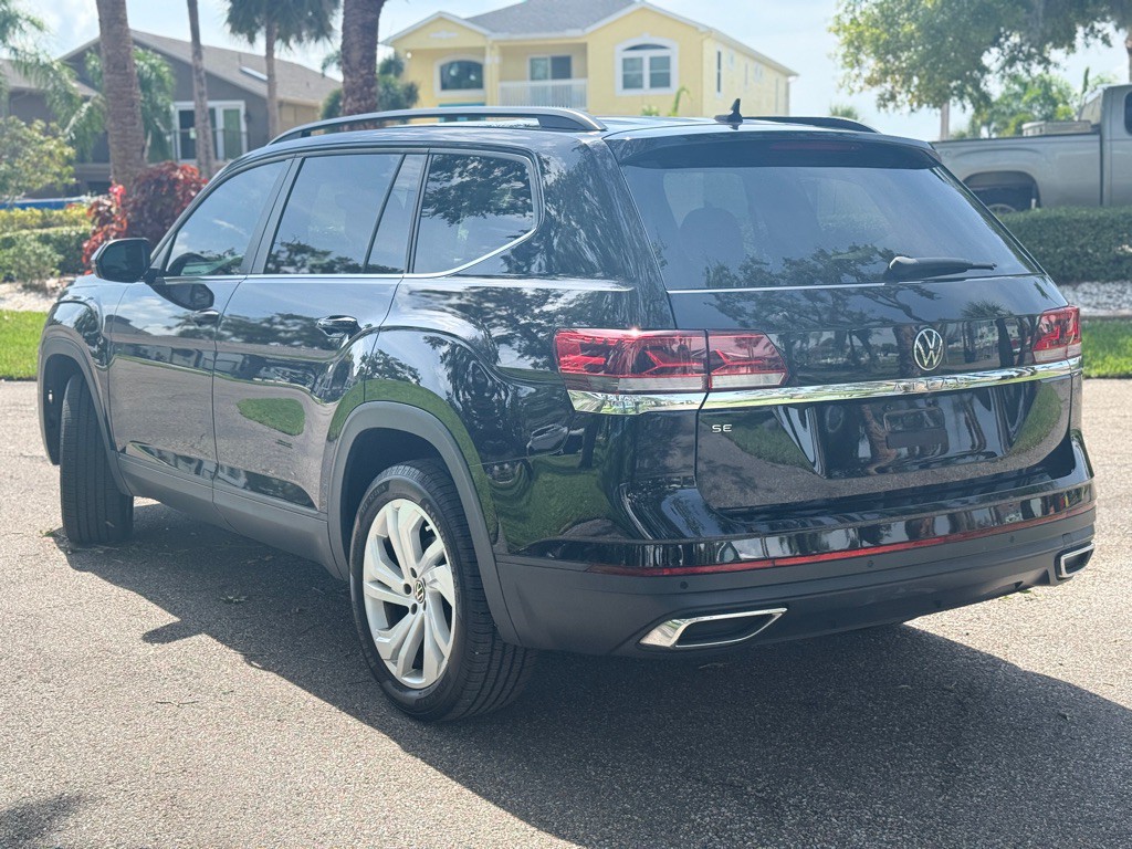 2021 Volkswagen Atlas Image 3
