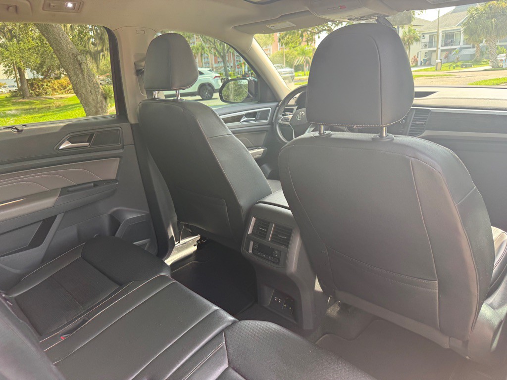 2021 Volkswagen Atlas Image 18