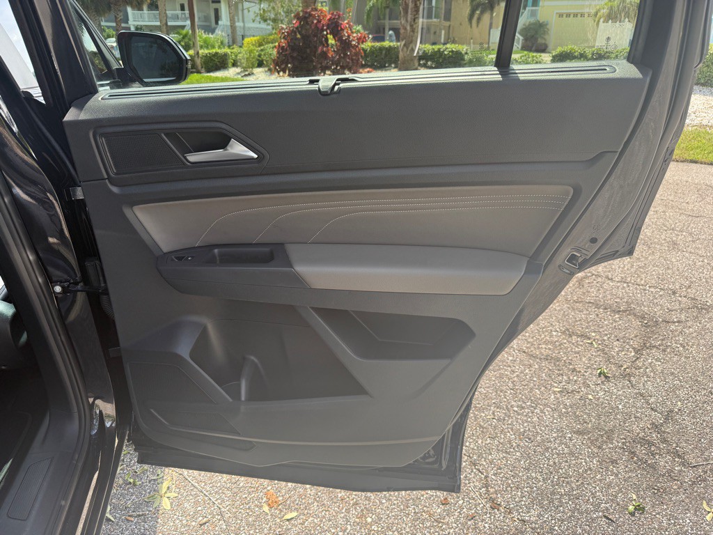 2021 Volkswagen Atlas Image 19