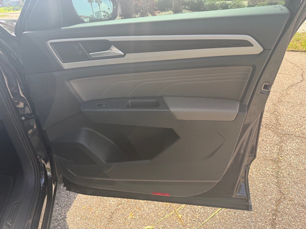 2021 Volkswagen Atlas Image 22