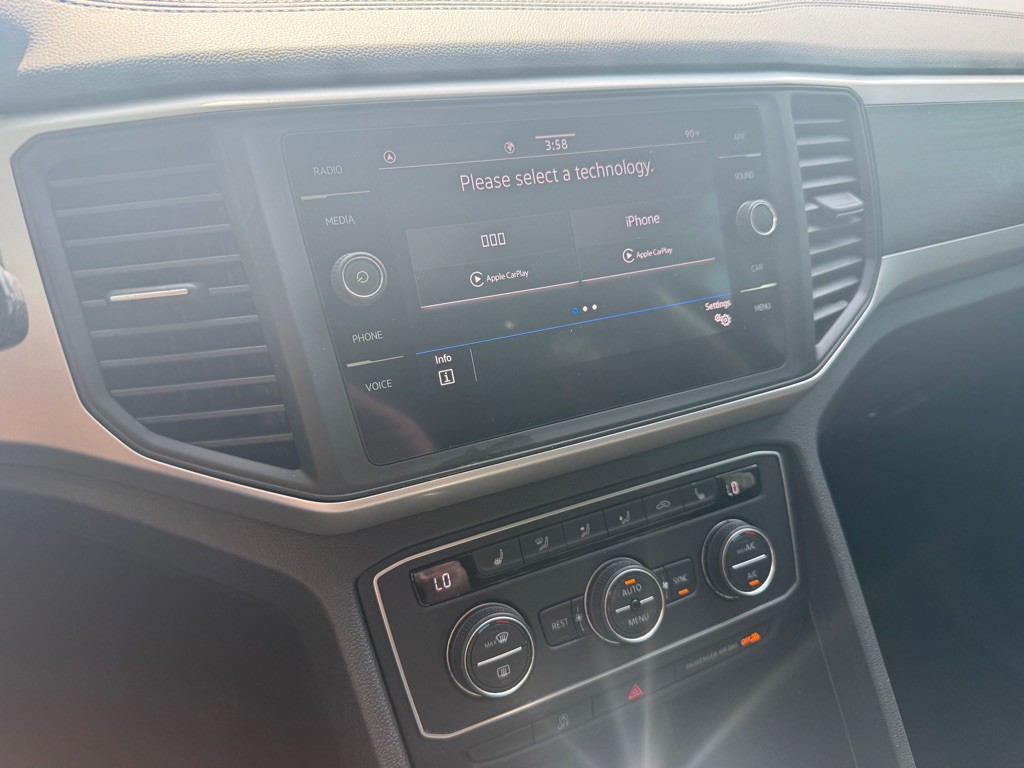 2021 Volkswagen Atlas Image 23
