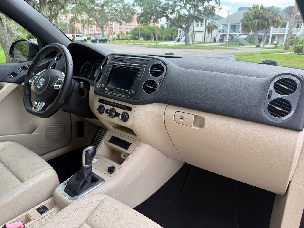 2016 Volkswagen Tiguan Image 19