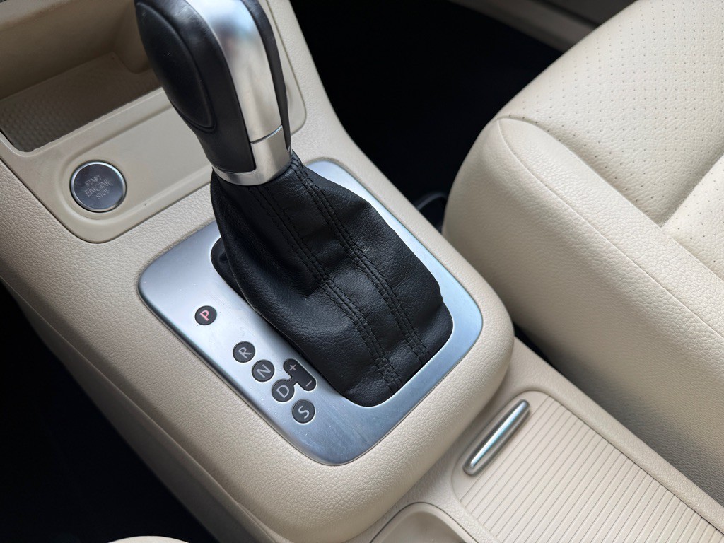 2016 Volkswagen Tiguan Image 25