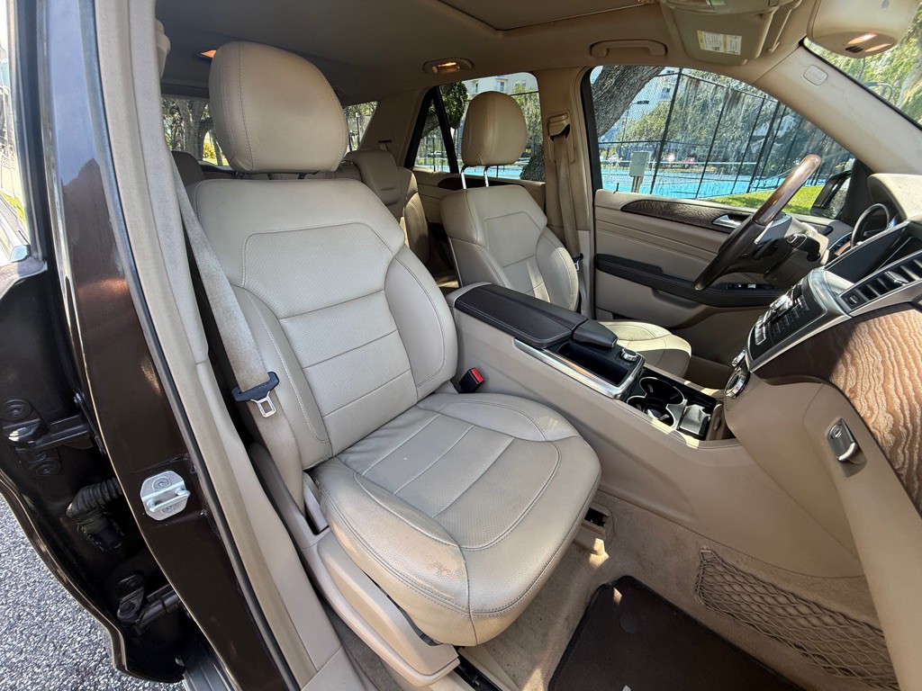 2013 Mercedes-Benz M-Class Image 20