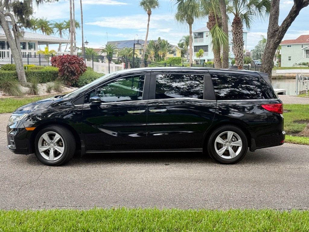 2019 Honda Odyssey Image 2