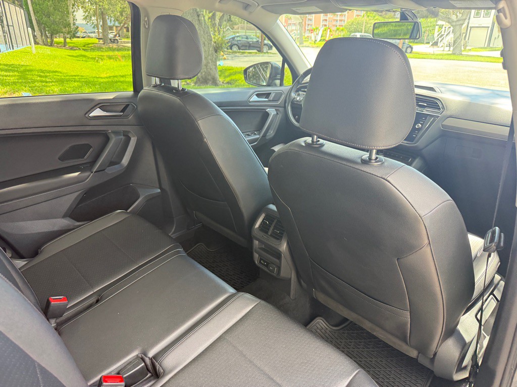 2019 Volkswagen Tiguan Image 17