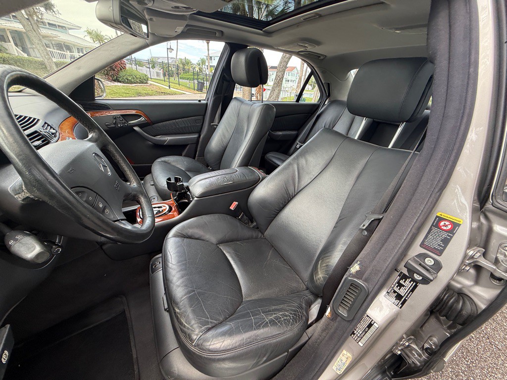 2004 Mercedes-Benz S-Class Image 10